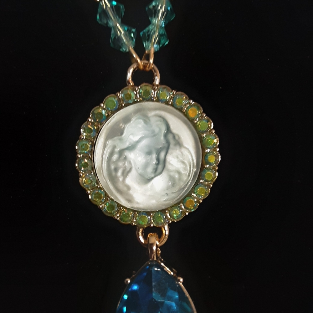Handmade Angel Cameo Glass Necklace Teal Green 22" Long Chain Mother's Day Gift - Picture 4 of 9